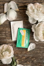 Prezenty dla Panny Młodej  Zestawy na wieczór Panieński z Koszulką Nowoczesny Prezent dla Panny Młodej Bawełniana koszulka z napisem   podwiązka i Błyszczyk3