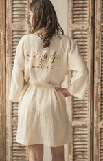 Prezenty dla Panny Młodej  Zestawy ze Szlafrokiem prezent dla Panny Młodej , pomysł na prezent od świadkowej szlafrok z napisami, Box prezentowy dla Panny Młodej ze szlafrokiem, zestaw prezentowy dla Panny Młodej 12