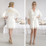 Prezenty dla Panny Młodej  Zestawy ze Szlafrokiem pomysł na prezent dla Panny Młodej od przyjaciółki, napis na plecach imię Panny Młodej 10