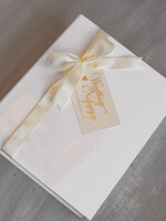  Prezenty dla Młodej Pary  zestawy i akcesoria do wina i drinków pomysły na prezenty z okazji ślubu dla Młodej Pary, Co dla nowożeńcom zamiast kwiatów, złote kieliszki dla Młodej Pary, kieliszki Mąż Żona1