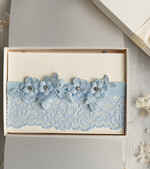 Panna Młoda  podwiązki ślubne koronkowa niebieska podwiązka, niebieska podwiązka dla Panny Młodej, niebieska koronkowa podwiązka ślubna, delikatna podwiązka dla Panny Młodej1