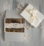 Panna Młoda  podwiązki ślubne podwiązka ślubna koronkowa z inicjałami Pary Młodej, personalizowana podwiązka dla Panny Młodej, podwiązka z koronki z inicjałami, delikatna podwiązka dla Panny Młodej2