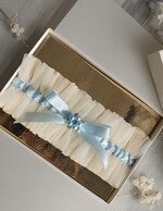 Panna Młoda  podwiązki ślubne podwiązka ślubna tiulowa z niebieską wstążką, podwiązka ślubna dla Panny Młodej z niebieską kokardką, podwiązka dla Panny Młodej z tiulu1