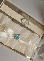 Panna Młoda  podwiązki ślubne tiulowa podwiązka dla Panny Młodej, podwiązki dla Panny Młodej z ozdobnymi kamieniami, dwie podwiązki ślubne, podwiązka dla Panny Młodej z inicjałami Pary Młodej1