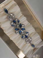 Panna Młoda  podwiązki ślubne podwiązka ślubna tiulowa, podwiązka ślubna dla Panny Młodej z niebieskimi ozdobnymi kamieniami, podwiązka dla Panny Młodej z tiulu z ozdobnymi kamieniami1