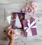  Prezenty dla Młodej Pary  flowerbox, kartki z życzeniami, pudełka na prezenty Welurowe opakowanie na pieniądze na prezent ślubny, Pamiątka Ślubu wraz z zyczeniami pudełko na pieniądze dla Nowożeńców6