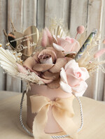  Prezenty dla Młodej Pary  flowerbox, kartki z życzeniami, pudełka na prezenty kwiaty dla Pary Młodej flowerbox z suszonych kwiatów, pomysł na wręczenie pieniędzy Parze Młodej, kwiaty dla Pary Młodej w pudełku, kompozycja z suszonych kwiatów 0