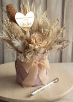  Prezenty dla Młodej Pary  flowerbox, kartki z życzeniami, pudełka na prezenty kwiaty dla Pary Młodej flowerbox z suszonych kwiatów, pomysł na wręczenie pieniędzy Parze Młodej, kwiaty dla Pary Młodej w pudełku, kompozycja z suszonych kwiatów1