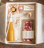 Prezenty dla Panny Młodej  zestaw do wina i drinków  Nowoczesny Prezent dla Panny Młodej, pomysł na prezent dla Panny Młodej na panieński 1