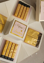 Prezenty dla świadków zestawy słodkości pudełka na prezenty Bombonierka exploding box - podziękowanie- dla świadkowej z bransoletką- czekoladki dla świadkowej - podziękowanie za świadkowanie 8