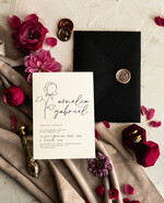 Zaproszenia ślubne Proste i Nowoczesne  nowoczesne zaproszenia slubne w kolorze ecru z czarna kopertą, proste zaproszenia na ślub, delikatne zaproszenia slubne, eleganckie zaproszenia na slub4