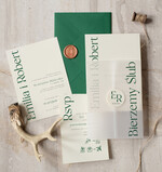 Zaproszenia ślubne Proste i Nowoczesne  zielone eleganckie zaproszenia slubne minimalistyczne zaproszenia na ślub w zieleni delikatne zaproszenia slubne, proste i nowoczesne wzory zaproszeń ślubnych1