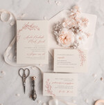 Zaproszenia ślubne Proste i Nowoczesne  minimalistyczne zaproszenia na ślub, proste zaproszenia slubne z grafiką, delikatne zaproszenia slubne, proste wzory zaproszeń ślubnych, zaproszenia z grafiką kwiatów0