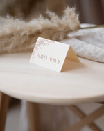 Winietki Nowoczesne prosta forma  proste i eleganckie winietki na stół weselny, wizytówki ślubne, nowoczesne wizytówki na stoły weselne, rustykalne winietki na stol weselny2