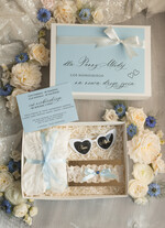 Prezenty dla Panny Młodej  zestawy z koszulką na noc poślubną Prezent na wieczór Panieński - komplet na noc poslubną box prezentowy z podwiązką coś niebieskiego 4