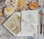 Zaproszenia ślubne Wydzierane Brzegi Zaproszenia Ślubne Z Płatkami Złota, Delikatne Zaproszenia Na Ślub Ze Złotem, Zaproszenie Glamour Z Białą Wstążką, Darte Krawędzie W Zaproszeniach Ślubnych1