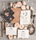 Zaproszenia ślubne Wydzierane Brzegi Wydzierane Zaproszenia ślubne z płatkami złota, delikatne zaproszenia na ślub ze złotem, rustykalne zaproszenia z kwiatami, złote darte zaproszenia na ślub0