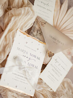 Zaproszenia ślubne z perełkami / tłoczeniem darte złocone zaproszenia ślubne z perełkami, minimalistyczne zaproszenie na ślub z perełkami i kalkową kopertą, rwane złocone zaproszenie na ślub cywilny perły7