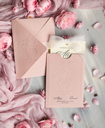 Zaproszenia ślubne z perełkami / tłoczeniem zaproszenia ślubne w kieszonce, eleganckie zaproszenia ślubne z jedwabną wstążką, tłoczone zaproszenia na ślub i wesele, tłoczone złote zaproszenie na ślub3