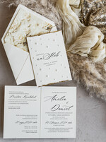 Zaproszenia ślubne z perełkami / tłoczeniem złocone zaproszenia ślubne z perełkami, minimalistyczne zaproszenie na ślub z perełkami, złote zaproszenie na ślub cywilny perły na zaproszeniach ślubnych10