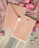 Zaproszenia ślubne z perełkami / tłoczeniem Eleganckie Zaproszenia Na Ślub, Nowoczesne Zaproszenia W Kolorze Różowym, Zaproszenia Ślubne Ze Złotymi Literami, Eleganckie Zaproszenia Ślubne z tłoczonymi kwiatami7