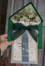 Zaproszenia ślubne z perełkami / tłoczeniem złote zaproszenia ślubne z perełkami, eleganckie zaproszenie na ślub w kalkowym etui,  złocone zaproszenie na ślub cywilny perły12