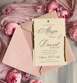 Zaproszenia ślubne z perełkami / tłoczeniem eleganckie ślubne zaproszenia, oryginalne zaproszenia ślubne, tłoczone zaproszenia ślubne z płatkami złota , zaproszenia na ślub z tłoczonymi kwiatami7