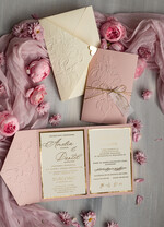 Zaproszenia ślubne z perełkami / tłoczeniem eleganckie ślubne zaproszenia, oryginalne zaproszenia ślubne, złote tłoczone zaproszenia ślubne, zaproszenia na ślub z tłoczonymi kwiatami 1