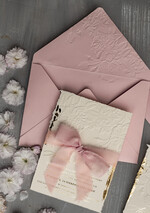 Zaproszenia ślubne z perełkami / tłoczeniem oryginalne zaproszenia ślubne, złote tłoczone zaproszenia ślubne, zaproszenia na ślub z tłoczonymi kwiatami, darte zaproszenie ślubne5