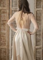 Panna Młoda Bolerka bolerka, narzutki, sweterki perełkowe bolerko na letni ślub, bolerko z perełkami dla Panny Młodej, bolerko do sukni ślubnej w kolorze ecru, narzutka z perełkami do sukni ślubnej4