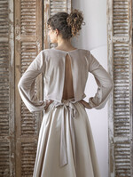 Panna Młoda Bolerka bolerka, narzutki, sweterki Bolerko z odkrytymi plecami, eleganckie bolerko ślubne, bolerko do sukni ślubnej, delikatne bolerko ślubne, letnia narzutka ślubne 0