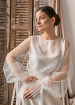 Panna Młoda Bolerka bolerka, narzutki, sweterki Tiulowe bolerko ślubne wykonane z odkrytymi plecami, ozdobne rękawy w bolerku na ślub, bolerko do sukni ślubnej, bufiaste rękawy w bolerku na ślub0