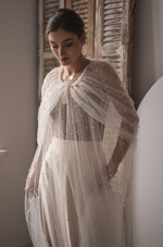 Panna Młoda Bolerka bolerka, narzutki, sweterki ślubne bolerkadługi koralikowy płaszczyk do sukienki ślubnej, cienki płaszczyk ślubny z koralikami długi z kapturem 1