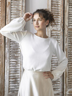 Panna Młoda Bolerka bolerka, narzutki, sweterki Bolerko z odkrytymi plecami, eleganckie bolerko ślubne, bolerko do sukni ślubnej, delikatne bolerko ślubne, letnia narzutka ślubne 4