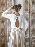 Panna Młoda Bolerka bolerka, narzutki, sweterki Bolerko z odkrytymi plecami, eleganckie bolerko ślubne, bolerko do sukni ślubnej, delikatne bolerko ślubne, letnia narzutka ślubne 0