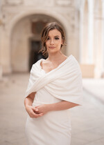 Panna Młoda Bolerka bolerka, narzutki, sweterki ślubne bolerka, etola na ślub welurowa ciepła 3