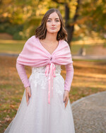 Panna Młoda Bolerka bolerka, narzutki, sweterki Różowe Sweterkowe Miekkie Bolerko Ślubne, Sweterek na jesienny ślub, Narzutka do sukni ślubnej, ciepłe bolerko na ślub jesienią 1