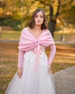 Panna Młoda Bolerka bolerka, narzutki, sweterki Różowe Sweterkowe Miekkie Bolerko Ślubne, Sweterek na jesienny ślub, Narzutka do sukni ślubnej, ciepłe bolerko na ślub jesienią 0