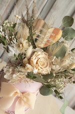 Prezenty, Podziękowania dla Rodziców Kompozycje Kwiatowe / Flowerboxy flowerbox z wieczną róża, prezent dla mamy i taty na wesele, kompozycja z kwiatów suszonych pomysł na prezent dla rodziców, wieczne róże, flower box dla rodziców5