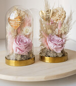 Prezenty, Podziękowania dla Rodziców Kompozycje Kwiatowe / Flowerboxy prezent dla Rodziców na wesele, kwiaty dla Rodziców podziękowanie, suszone kwiaty w szkle, różowa wieczna róża, podziękowanie dla Rodziców kwiaty w szklanej kopułce1