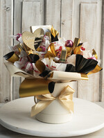 Prezenty dla Mamy flowerboxy, box ze słodyczami  prezent dla mamy, box dla mamy, słodki prezent dla mamy, kosz prezentowy dla mamy, zestaw słodyczy dla mamy, prezent na Dzień Mamy, upominek dla mamy, słodycze dla mamy0