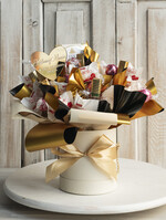 Prezenty dla Mamy flowerboxy, box ze słodyczami  prezent dla mamy, box dla mamy, słodki prezent dla mamy, kosz prezentowy dla mamy, zestaw słodyczy dla mamy, prezent na Dzień Mamy, upominek dla mamy, słodycze dla mamy6