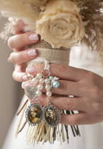 Medalion do bukietu ślubnego medalik zawieszka medalion do bukietu ślubnego, medalik ze zdjęciem do bukietu dla Panny Młodej, zdjęcie rodziców dziadków na bukiecie ślubnym 8