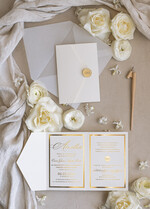 Zaproszenia na Komunię  dziewczynka  komunijne złote zaproszenia, zaproszenia na Pierwszą komunię składane w kopertę, zaproszenia na komunię dla dziewczynki, eleganckie zaproszenie na komunię5