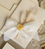 Zaproszenia na Komunię dla Dziewczynki dziewczynka  Nietypowe zaproszenia komunijne z dmuszkiem dla dziewczynki, zaproszenia na komunię ze wstążką, złote zaproszenia na komunię, zaproszenia na Pierwszą Komunię3