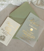 Zaproszenia na Komunię  chłopiec szałwiowe złocone zaproszenia na Komunię  Kalkowe Zaproszenia komunijne personalizowane1