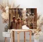 Plany stołów ze zdjęciem Pary Młodej Witamy gości weselnych napis powitanie gości na weselu, tablica powitalna dla gości weselnych, personalizowana tablica powitanie gości na weselu0