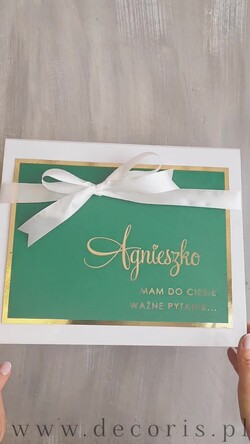 Prezenty dla świadków boxy prezentowe dla Świadkowej, prośba o świadkowanie  prezent dla świadkowej, pomysł na prezent dla świadkowej, Box prezentowy dla świadkowej z zielonym szlafrokiem, zestaw prezentowy dla druhny1