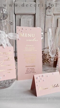 Podziękowania dla Gości Weselnych Czekoladki prezenciki dla gości czekoladka merci, podziękowania podarunki dla gości weselnych, czekolada z waszymi imionami, różowo złote podziękowanie czekoladka zdobiona perełkami1